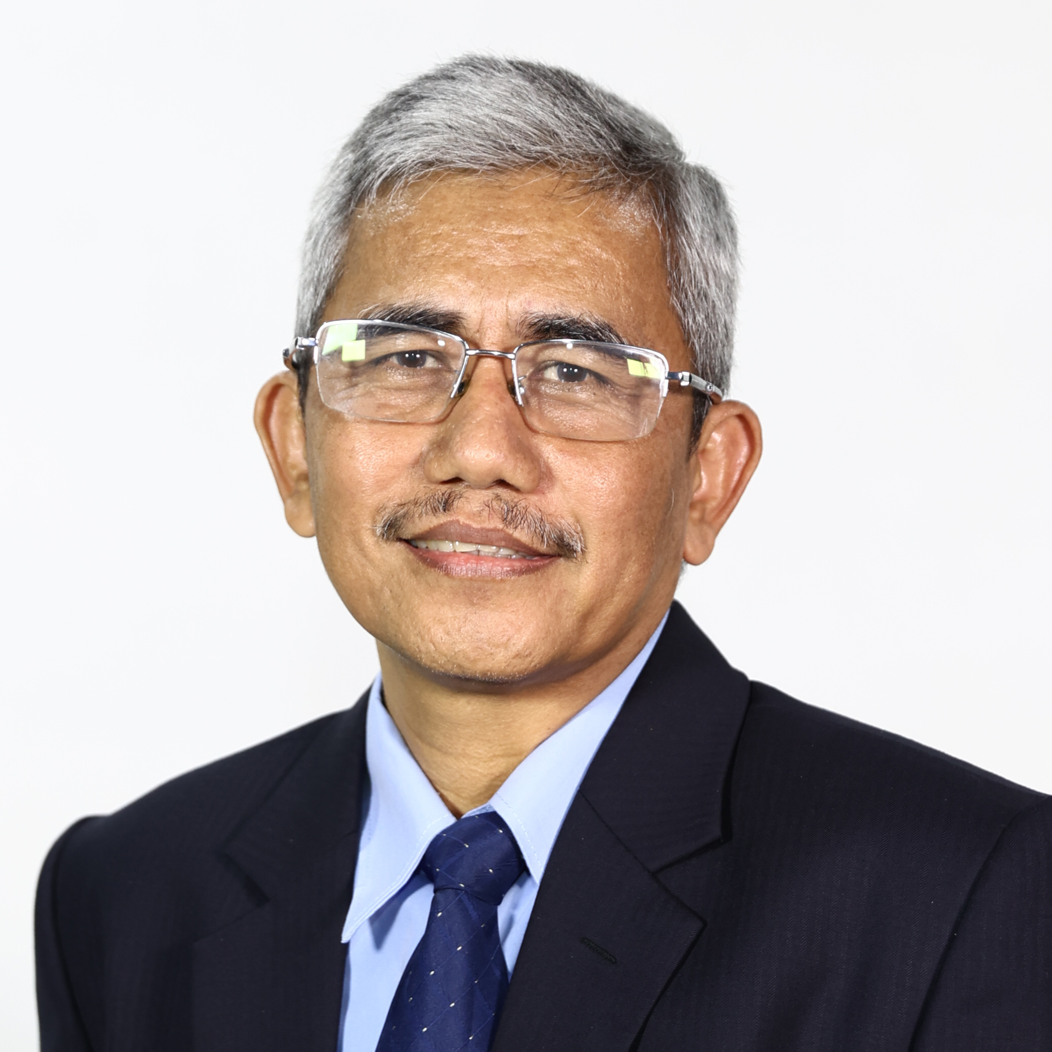 Dr. Gidion Putra Adirinekso, S.E., M.Si.